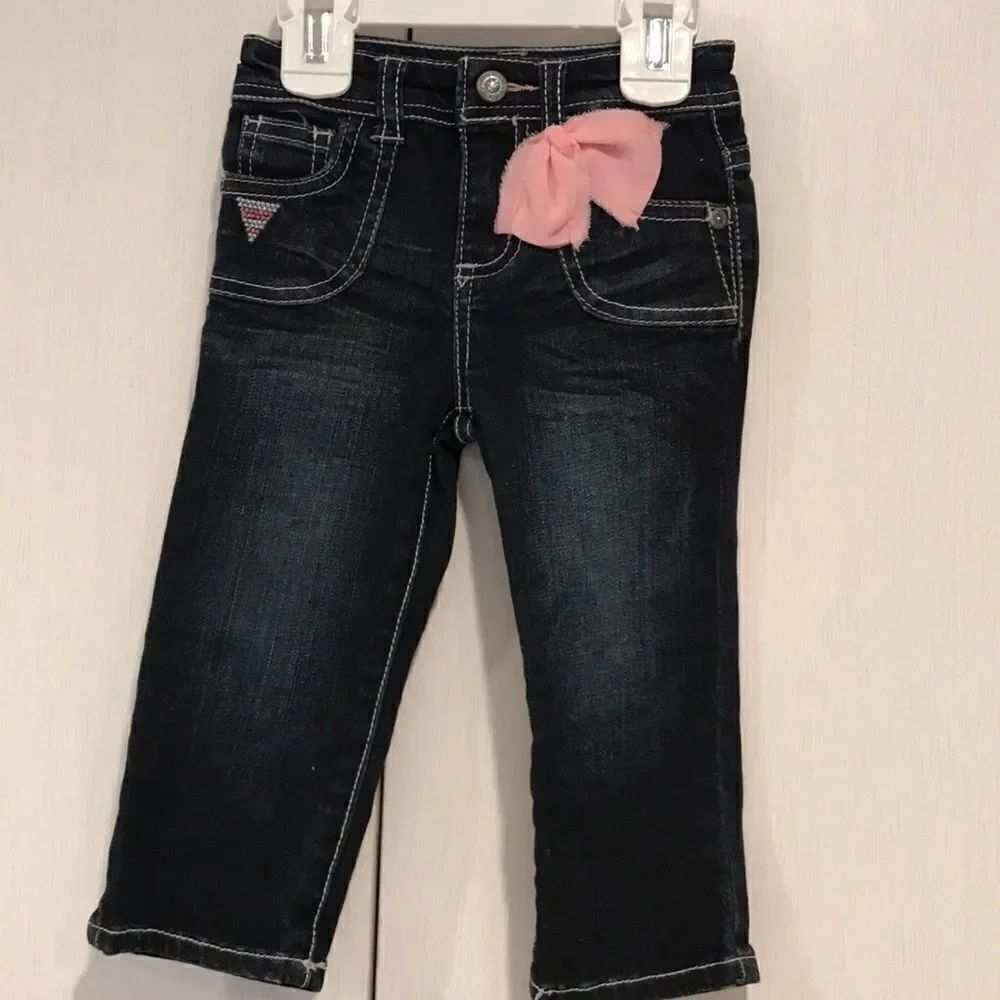 🎉1 hr sale🎉Guess Jeans baby girl